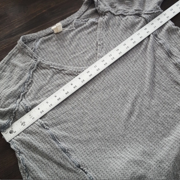 Free People Laguna waffle knit long sleeve top grey - Picture 7 of 8